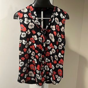 Ann Taylor Top Size Large